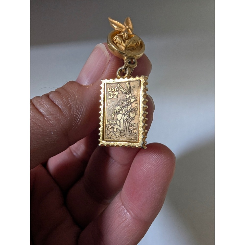 Looney Tunes Bugs Bunny Stamp Collection Earrings Gold Excellent 1997 USA Drop